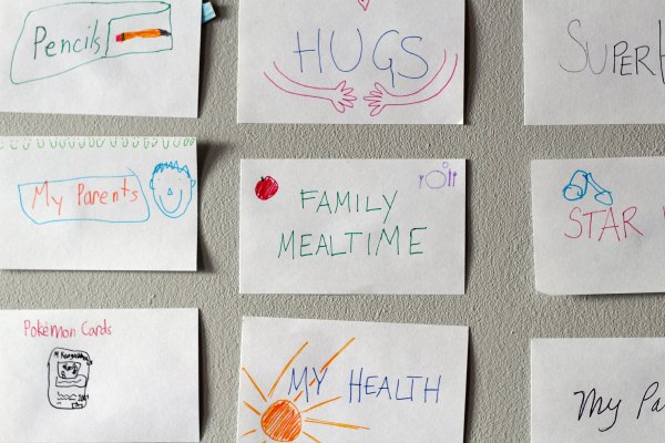 Start a thankful tradition with a family gratitude wall. 